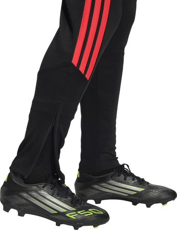 Spodnie dla dzieci adidas Tiro 26 League czarno-czerwone JY9677