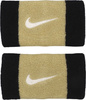 Frotki na nadgarstek Nike Swoosh Doublewide Wristbands 2 szt. czarno-złote N0001586055OS