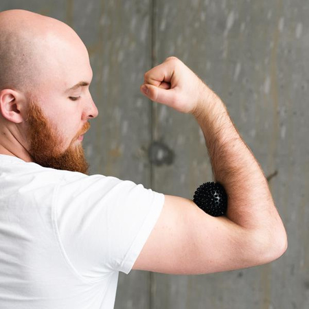 Piłka z kolcami do masażu HMS blp01 black lacrosse