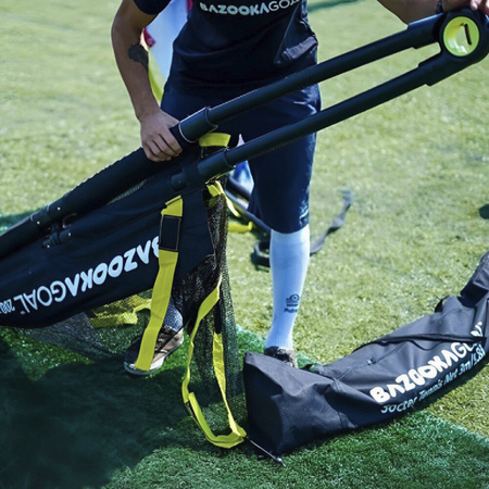 Bramka do piłki nożnej Bazooka 120x75 czerwona 03263