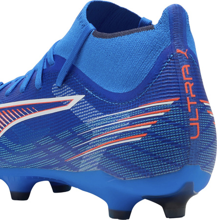 Buty piłkarskie Puma Ultra 6 Match FG/AG 108524 01