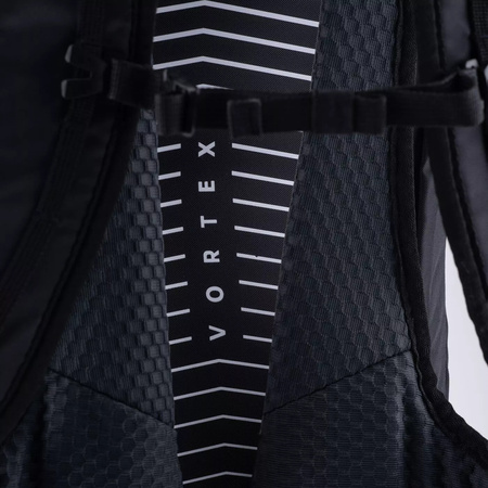 Plecak turystyczny trekkingowy miejski Elbrus Airtex S 35 litrów pokrowiec