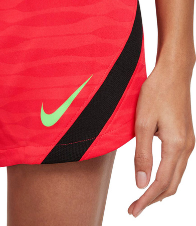 Spodenki damskie Nike Dri-FIT Strike różowe CW6095 660