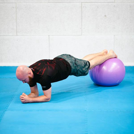 Piłka gimnastyczna masujaca fitness HMS yb03n 55cm fioletowa