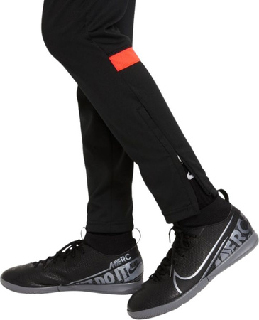 Spodnie dla dzieci Nike Df Academy 21 Pant Kpz czarno-czerwone CW6124 016