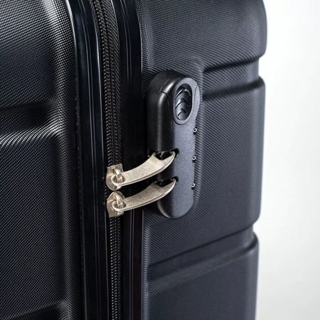 Walizka turystyczna twarda Martes Szumen 101L wymiary 76 x 49 x 31 cm