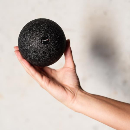 Piłka do masażu pojedyncza czarna HMS BLM01 12cm