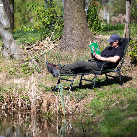Fotel wędkarski krzesło z podnóżkiem turystyczne kempingowe Nils Camp nc1802