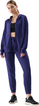 Spodnie damskie 4F CAS F1138 granatowe 4FWMM00TTROF1138 31S