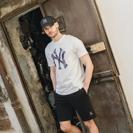 Czapka z daszkiem bejsbolówka New York Yankees Snapback 47 czarna B-MVPSP17WBP-BK