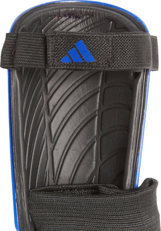 Ochraniacze piłkarskie na golenie piszczele nagolenniki dla dzieci adidas Tiro Match niebiesko-czarne IW8790