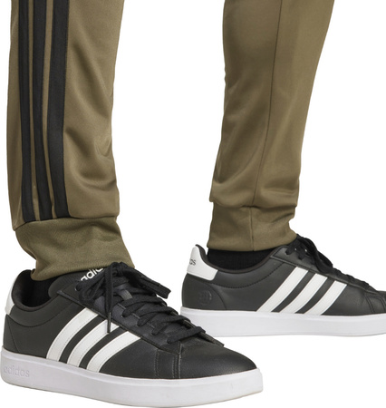 Dres męski adidas Sportswear Basic 3-Stripes Tricot Tracksuit khaki JI8854