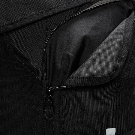 Plecak sportowy szkolny miejski Nike Academy Team 2.3 czarny DV0761 011