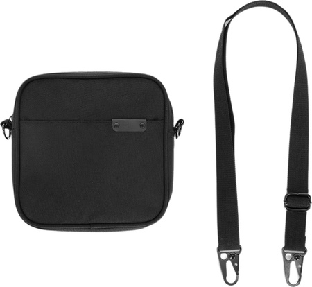 Torebka saszetka na ramię 4F U077 czarna 4FWSS25APOUU077 20S