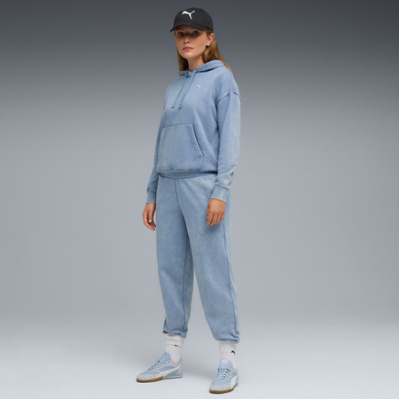 Spodnie damskie Puma ESS Elevated Comfort Wash Sweatpants niebieskie 688104 34
