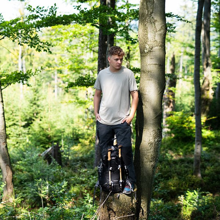 Plecak turystyczny trekkingowy górski czarny kjolen 40l Nils camp NC1938