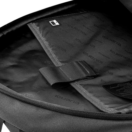 Plecak sportowy szkolny miejski Iguana Essimo czarny 18 l