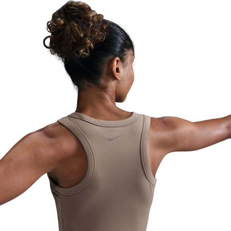 Koszulka damska Nike Dri-Fit One Fitted Crop beżowa FN2806 233