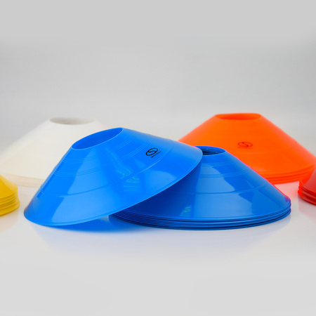 Pachołki znaczniki stożkowe stojak TT50-19 SMJ sport 50 sztuk