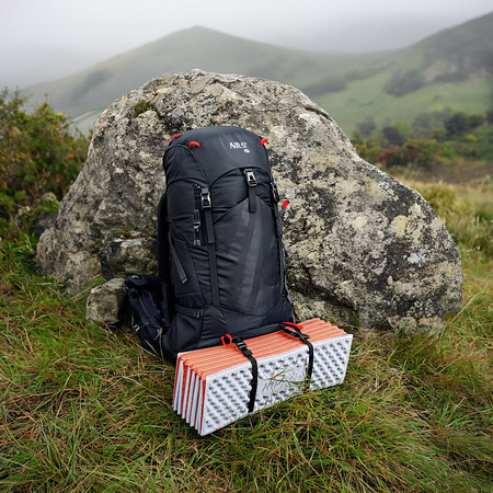 Karimata składana turystyczna trekkingowa z aluminiowym XPE 195×60×1,5 cm