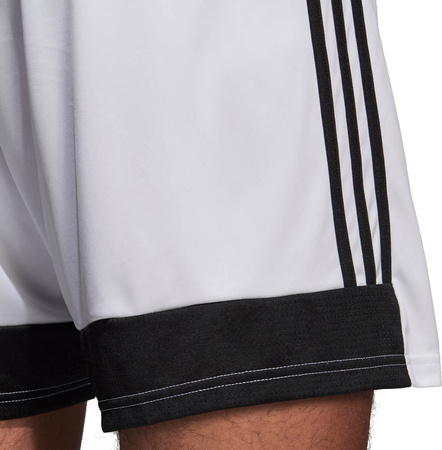 Spodenki treningowe krótkie męskie adidas Tastigo 19 Shorts białe DP3247