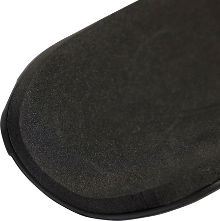 Ochraniacze piłkarskie adidas Tiro EU Club czarne KA7843