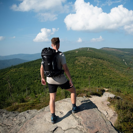 Plecak turystyczny trekkingowy górski czarny kjolen 40l Nils camp NC1938