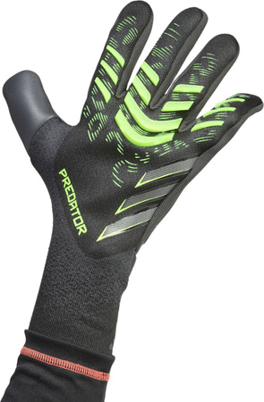 Rękawice bramkarskie adidas Predator Pro Goalkeeper czarne JJ3531