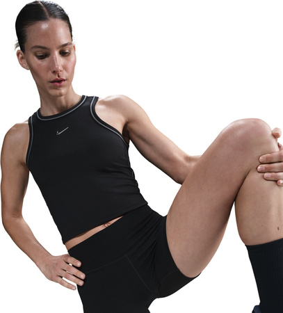 Koszulka damska Nike Dri-Fit One Fit Crop czarna IB7886 010