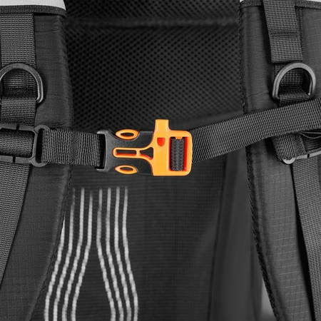 Plecak turystyczny trekkingowy górski czarny nordkapp 65l Nils camp NC1992