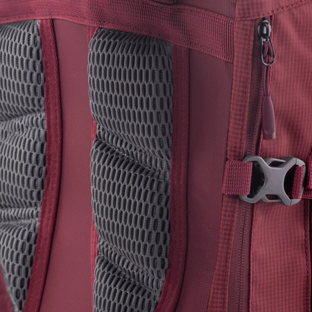 Plecak trekkingowy turystyczny Elbrus Montaza pojemność 30 l