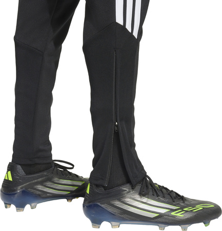 Spodnie męskie adidas Tiro 26 League Training Slim czarne JY7113
